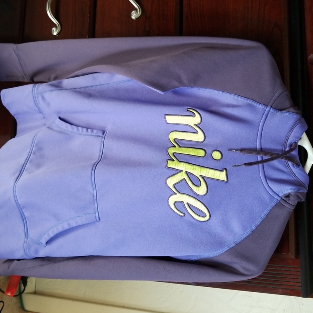Nike hoodie